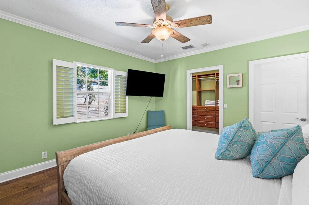 520 NE 3RD AVENUE Delray Beach, FL 33444