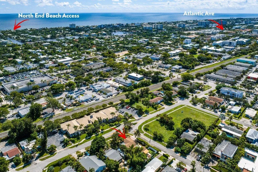 520 NE 3RD AVENUE Delray Beach, FL 33444