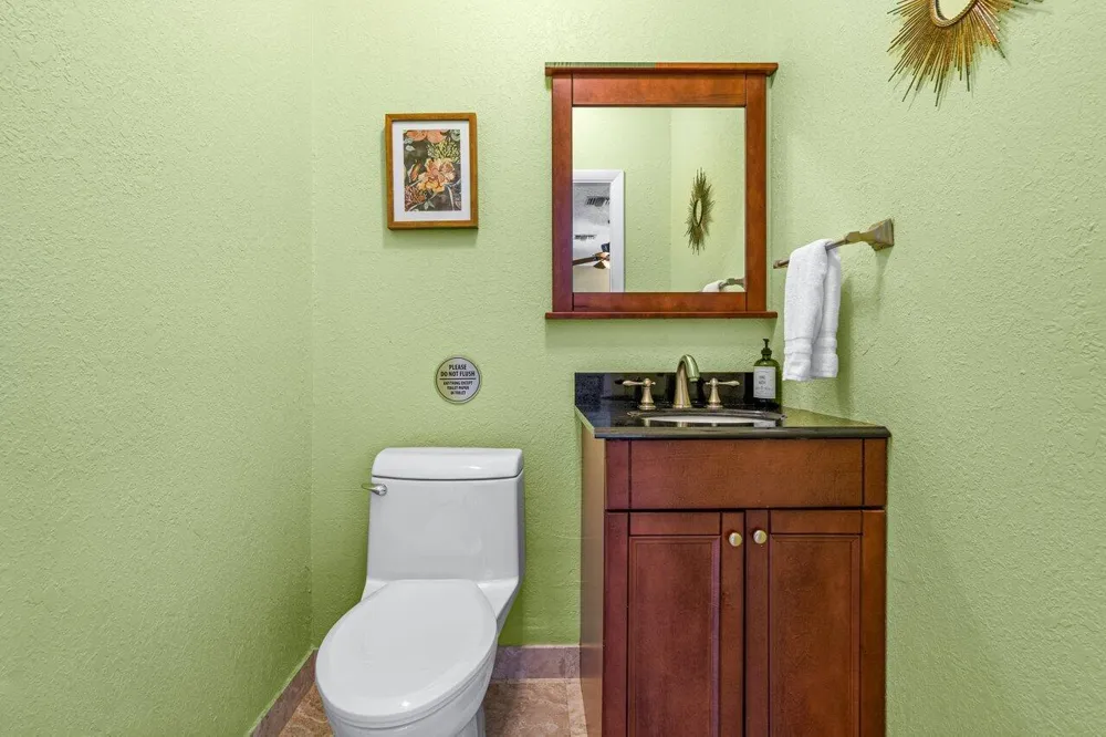 520 NE 3RD AVENUE Delray Beach, FL 33444