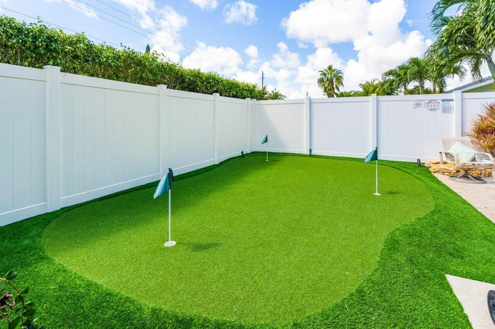 520 NE 3RD AVENUE Delray Beach, FL 33444
