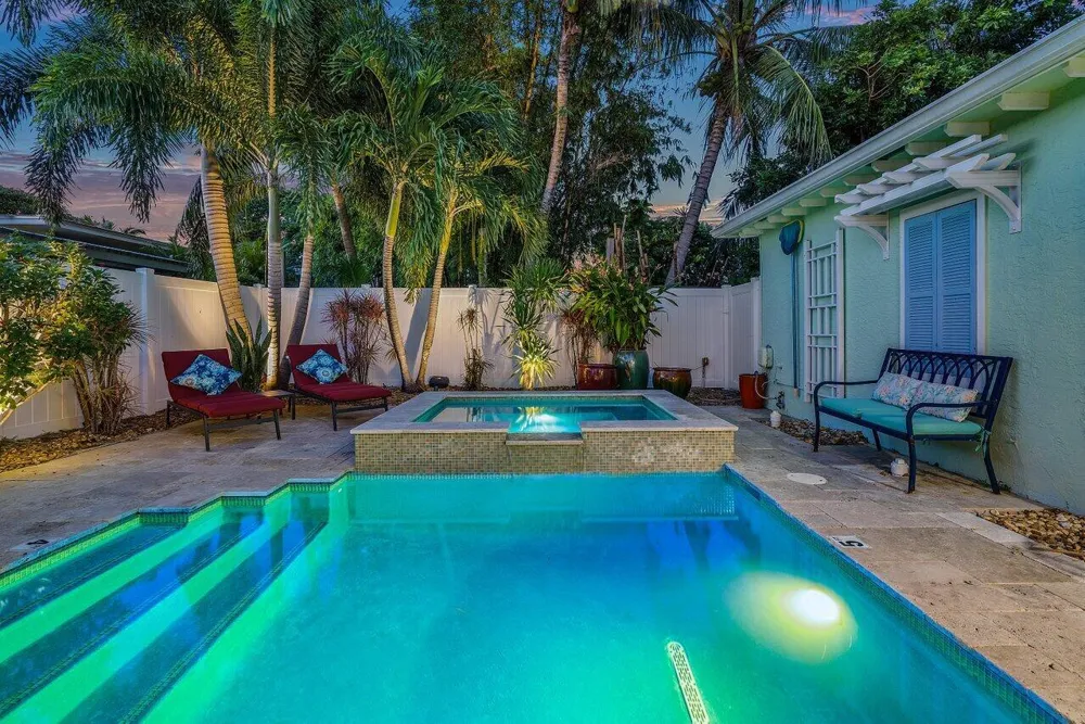 520 NE 3RD AVENUE Delray Beach, FL 33444