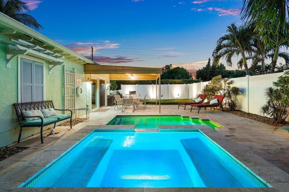 520 NE 3RD AVENUE Delray Beach, FL 33444