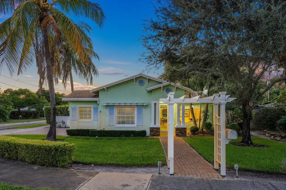 520 NE 3RD AVENUE Delray Beach, FL 33444
