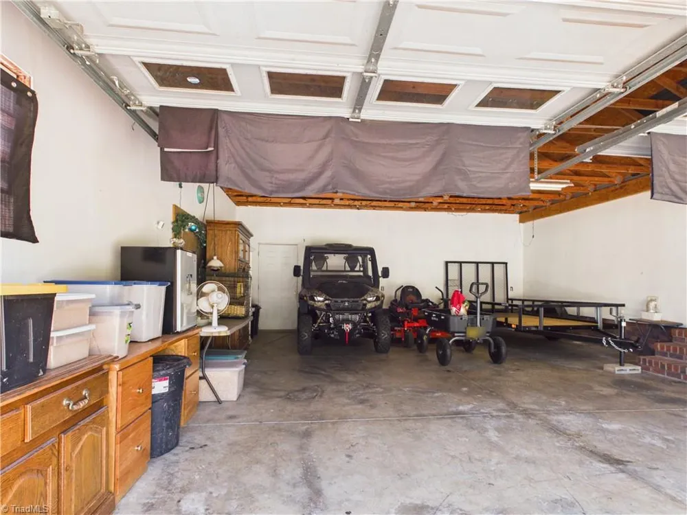 504 Nc Highway 62 Pleasant Garden, NC 27313