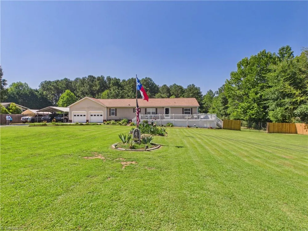 504 Nc Highway 62 Pleasant Garden, NC 27313
