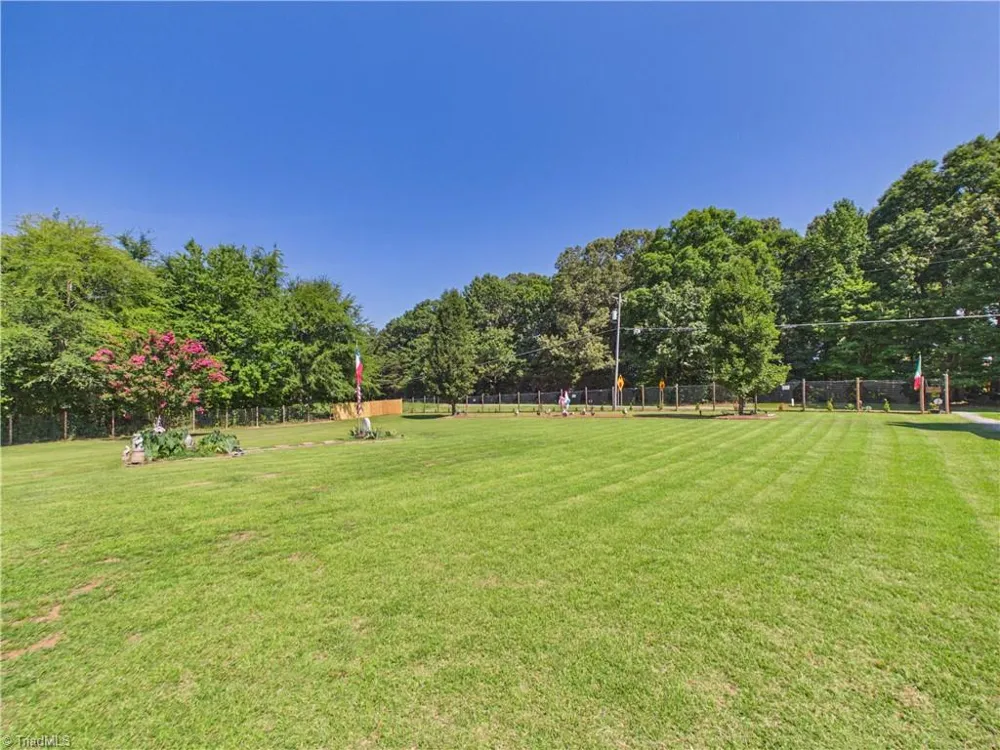 504 Nc Highway 62 Pleasant Garden, NC 27313