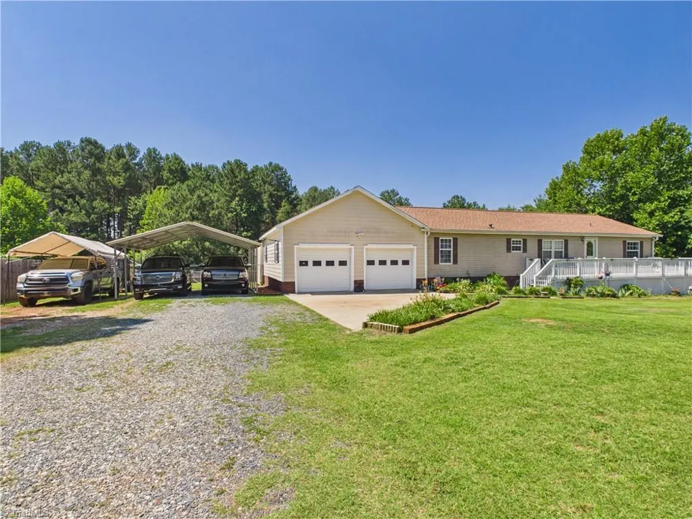 504 Nc Highway 62 Pleasant Garden, NC 27313