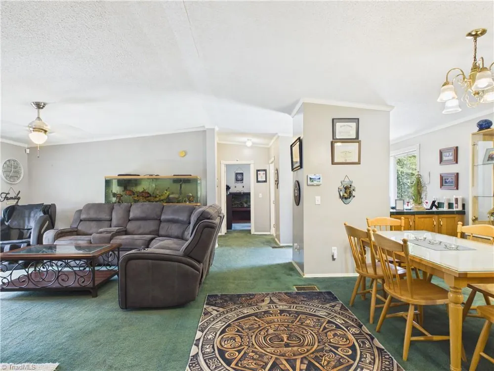 504 Nc Highway 62 Pleasant Garden, NC 27313