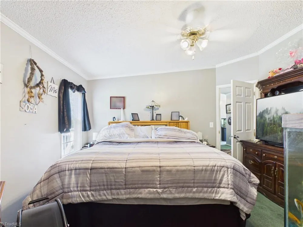 504 Nc Highway 62 Pleasant Garden, NC 27313