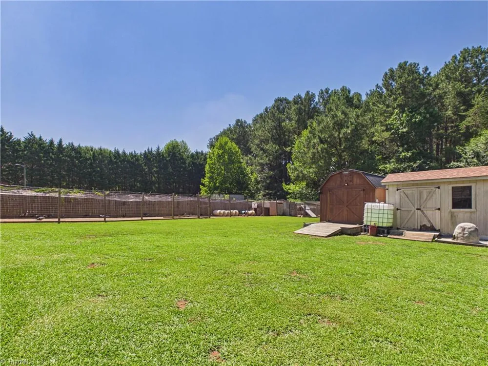 504 Nc Highway 62 Pleasant Garden, NC 27313