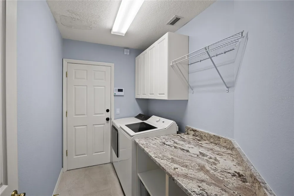4739 PINNACLE DRIVE Bradenton, FL 34208