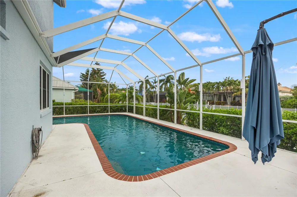 4739 PINNACLE DRIVE Bradenton, FL 34208