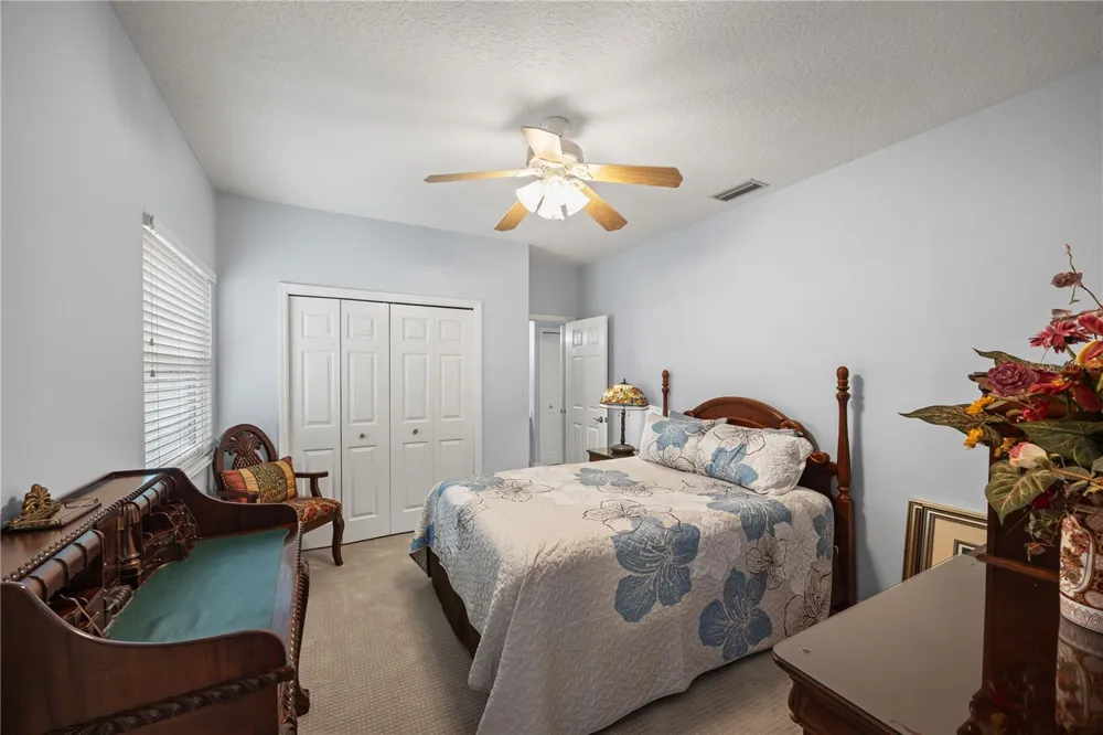 4739 PINNACLE DRIVE Bradenton, FL 34208