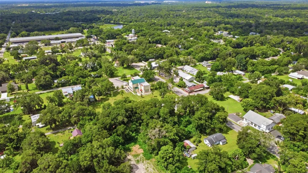 S LAKEVIEW DRIVE Lake Helen, FL 32744