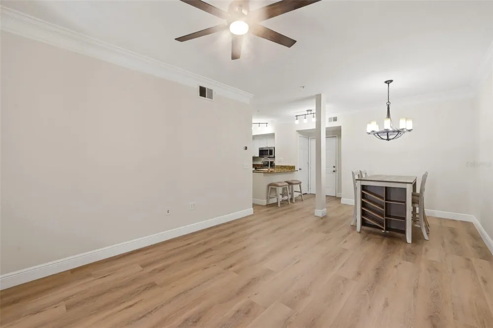239 LONGVIEW AVENUE #207 Celebration, FL 34747