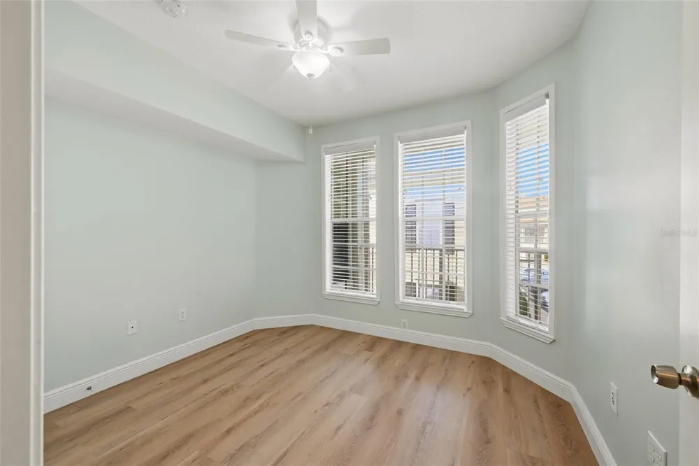 239 LONGVIEW AVENUE #207 Celebration, FL 34747