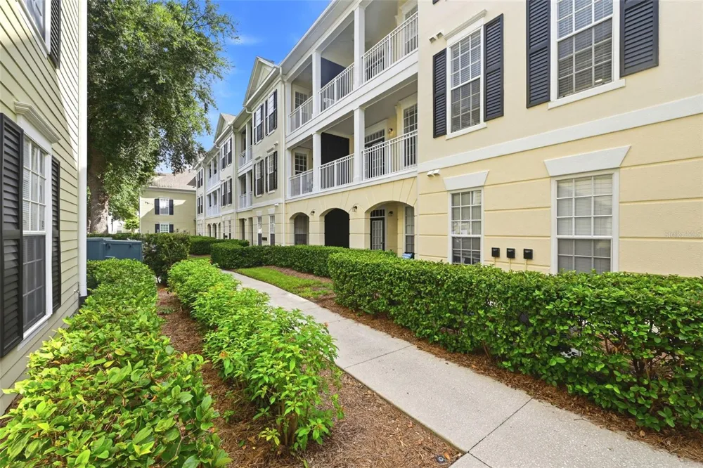 239 LONGVIEW AVENUE #207 Celebration, FL 34747