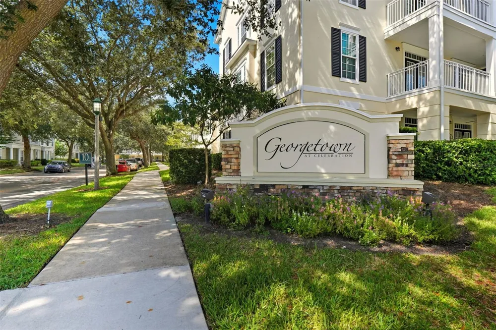 239 LONGVIEW AVENUE #207 Celebration, FL 34747