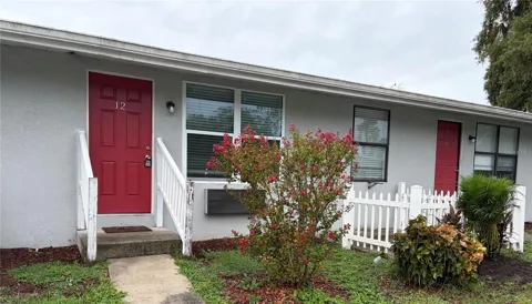 1400 STRAWBERRY PLACE #12