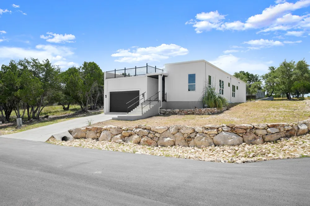 2401 Thurber Lane Lago Vista, TX 78545