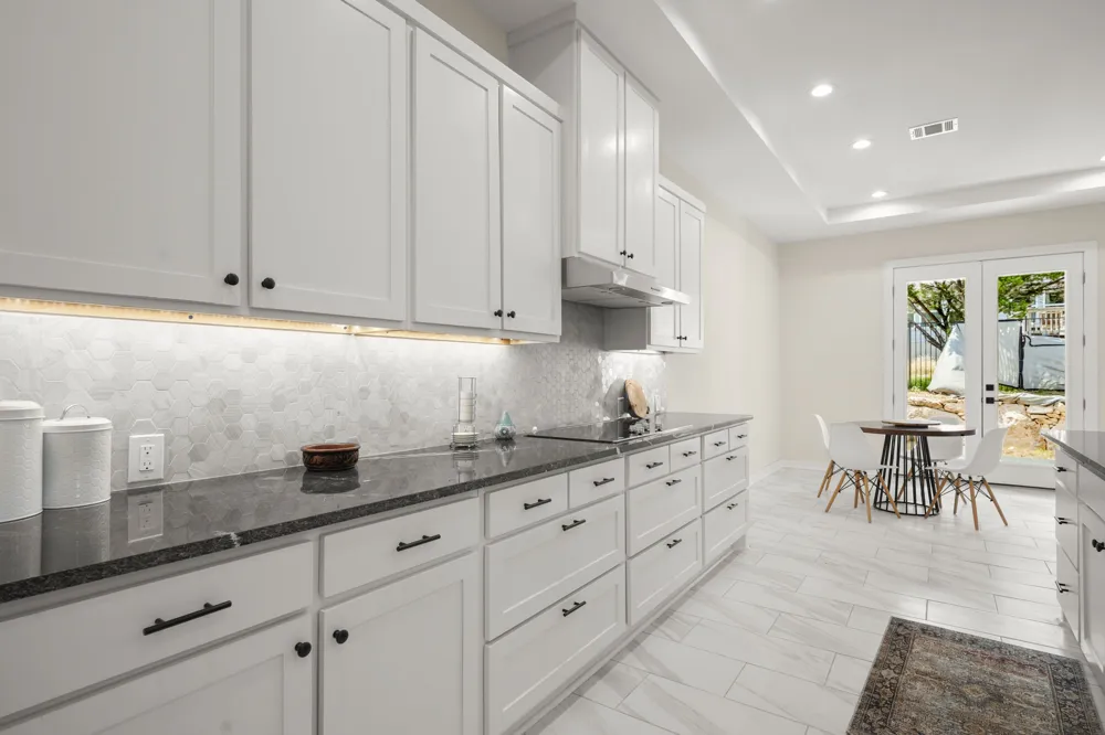2401 Thurber Lane Lago Vista, TX 78545