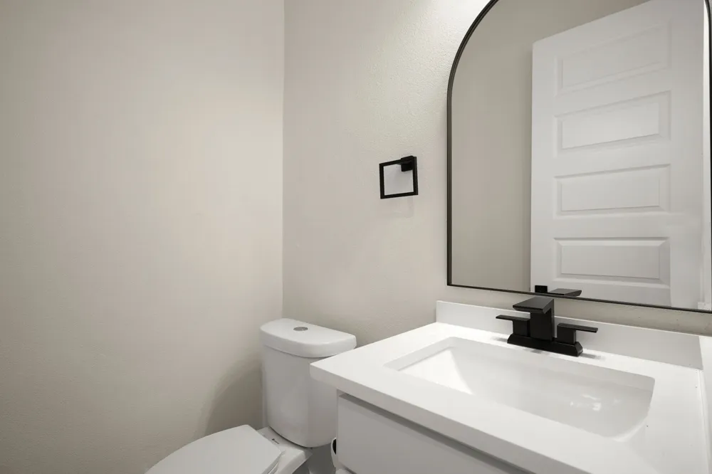 2401 Thurber Lane Lago Vista, TX 78545