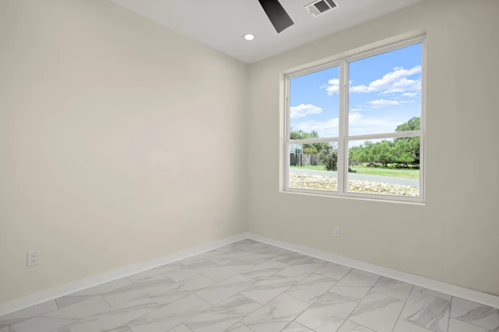 2401 Thurber Lane Lago Vista, TX 78545