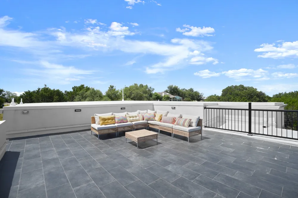 2401 Thurber Lane Lago Vista, TX 78545