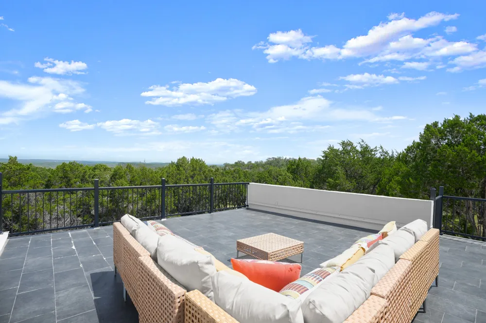 2401 Thurber Lane Lago Vista, TX 78545