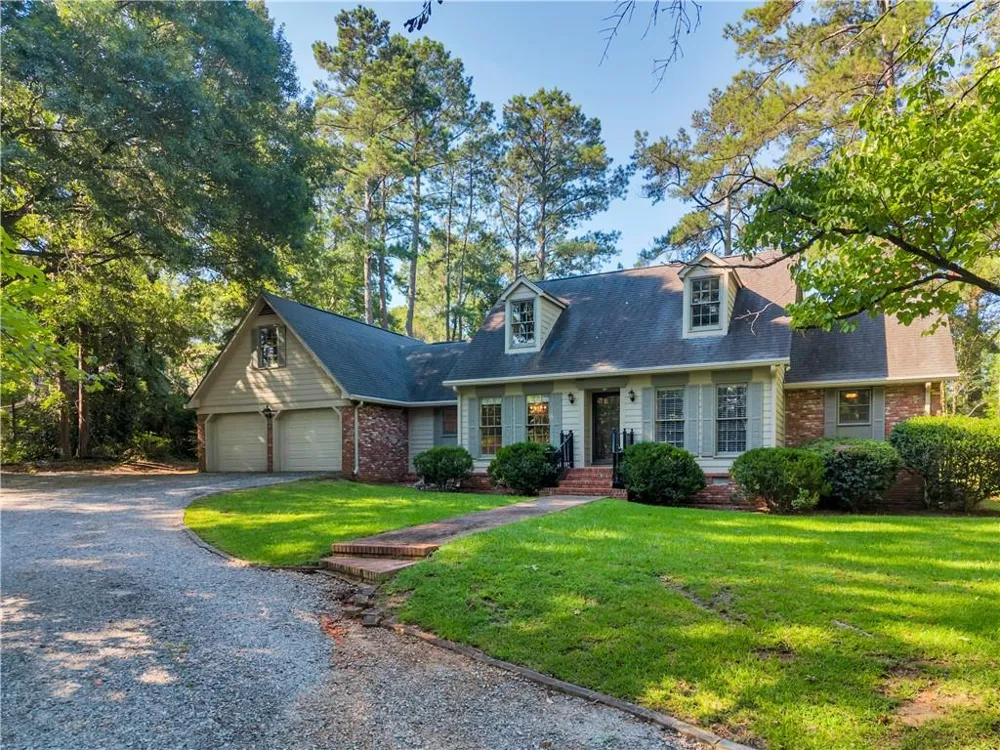 4476 Rivoli Drive Macon, GA 31210
