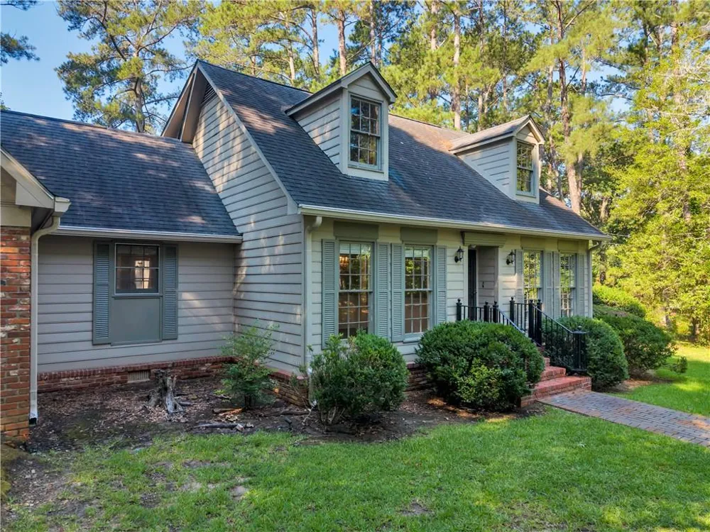 4476 Rivoli Drive Macon, GA 31210