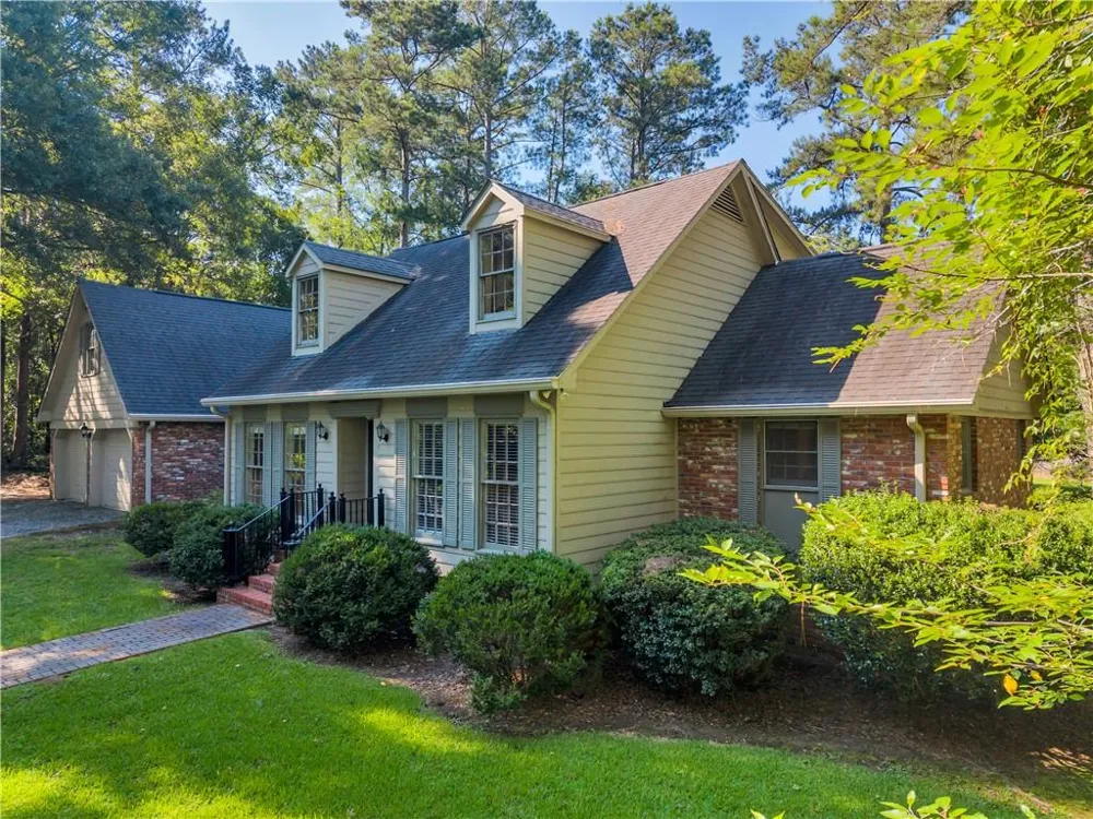4476 Rivoli Drive Macon, GA 31210