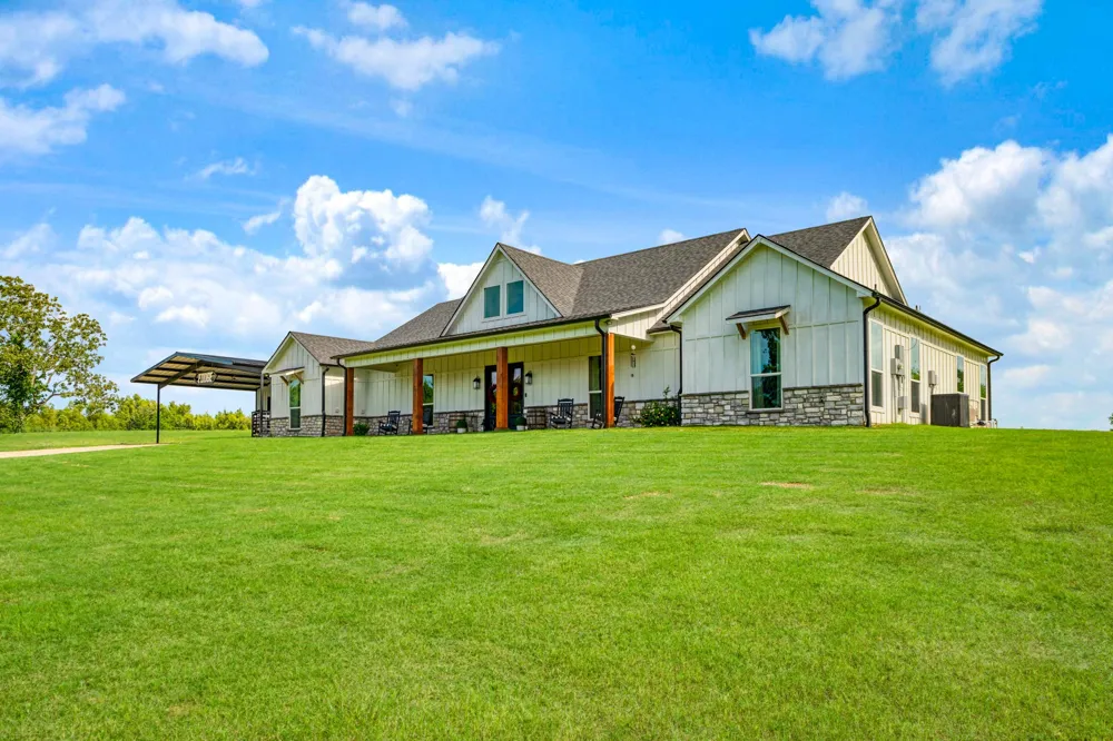 700 County Road 44430 Paris, TX 75460
