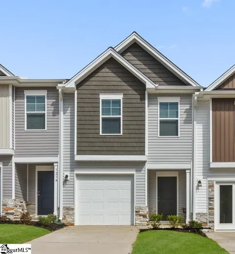 1411 Chesapeake Lane