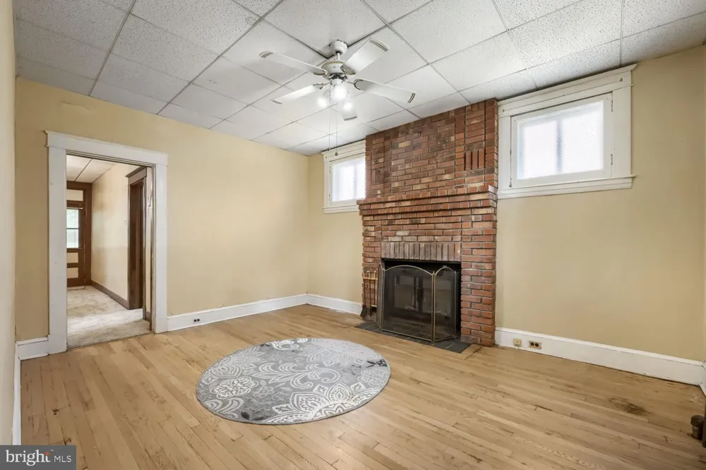 3005 BATAVIA AVENUE Baltimore, MD 21214
