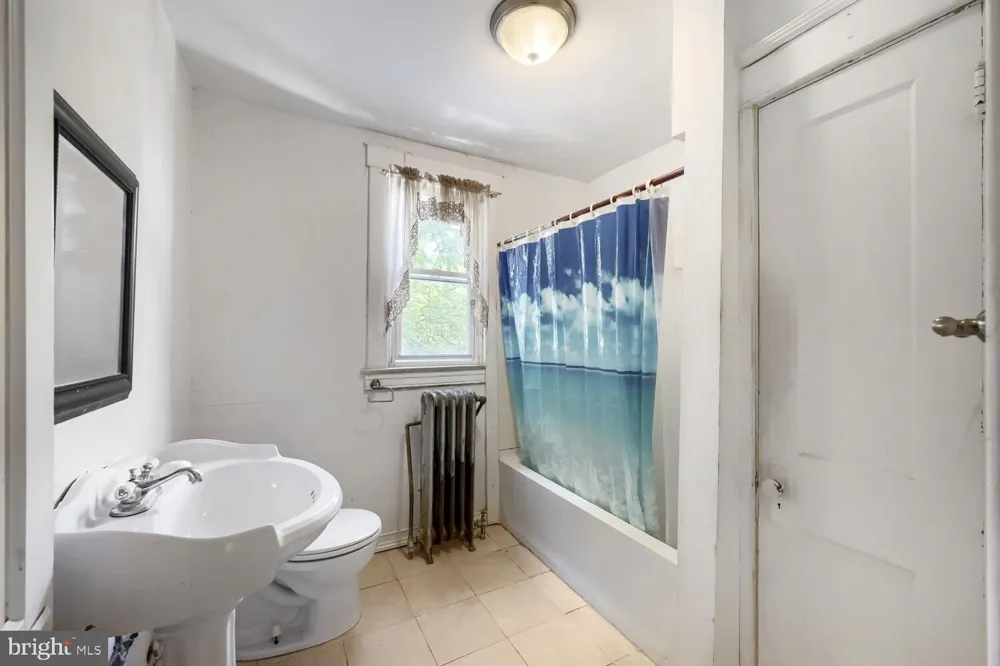 3005 BATAVIA AVENUE Baltimore, MD 21214