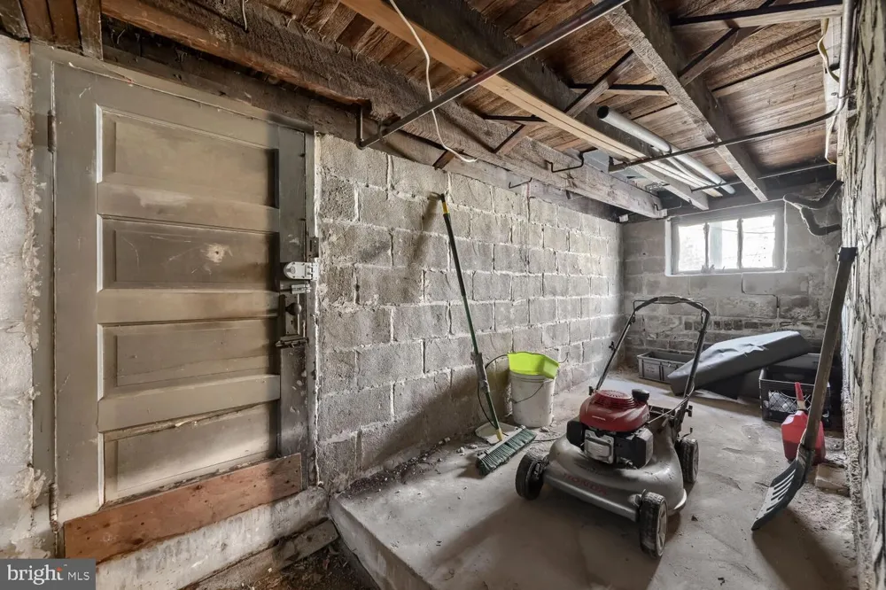 3005 BATAVIA AVENUE Baltimore, MD 21214