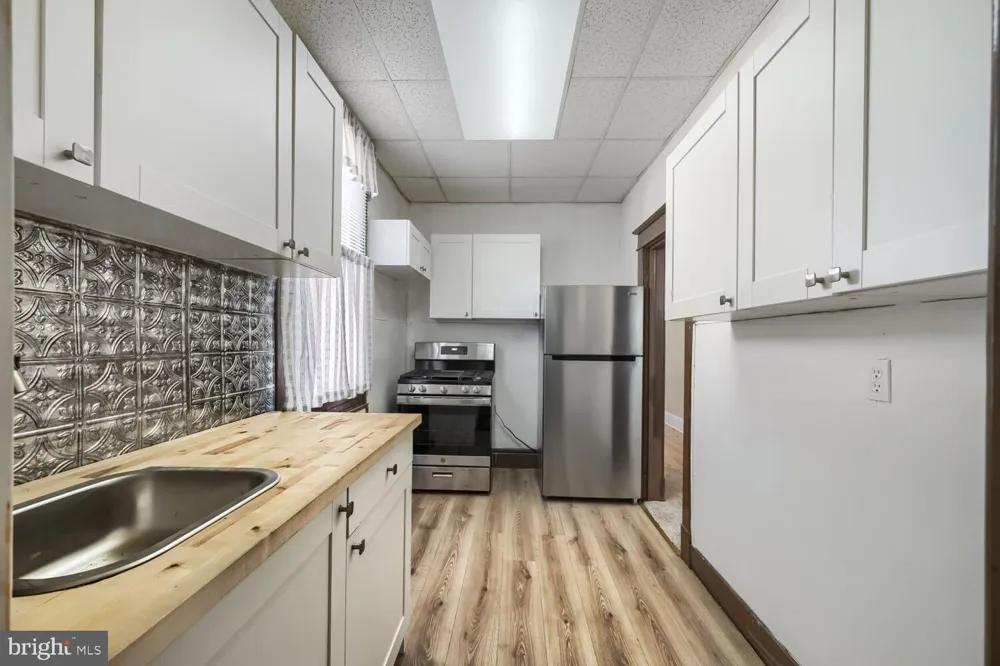 3005 BATAVIA AVENUE Baltimore, MD 21214