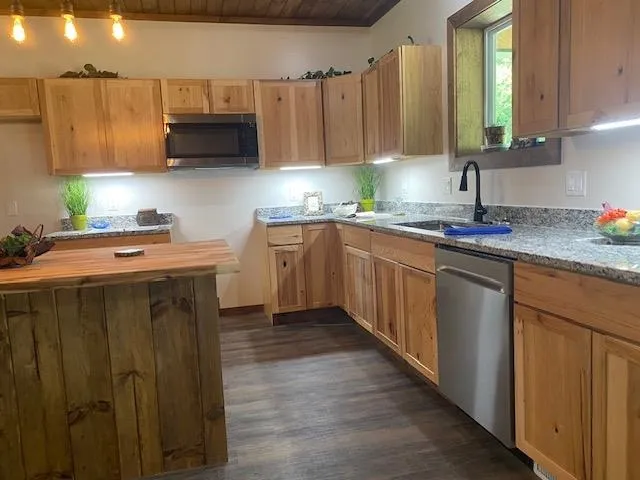 802 W 4 ROAD Hanover Township, MI 49690