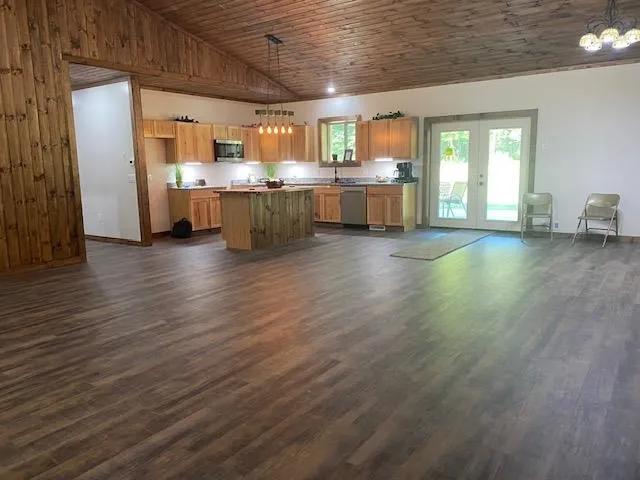 802 W 4 ROAD Hanover Township, MI 49690