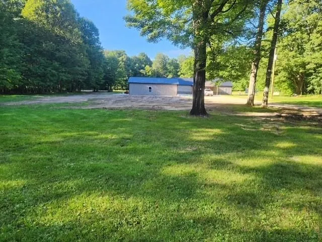 802 W 4 ROAD Hanover Township, MI 49690