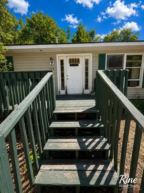 506 Lynn Street