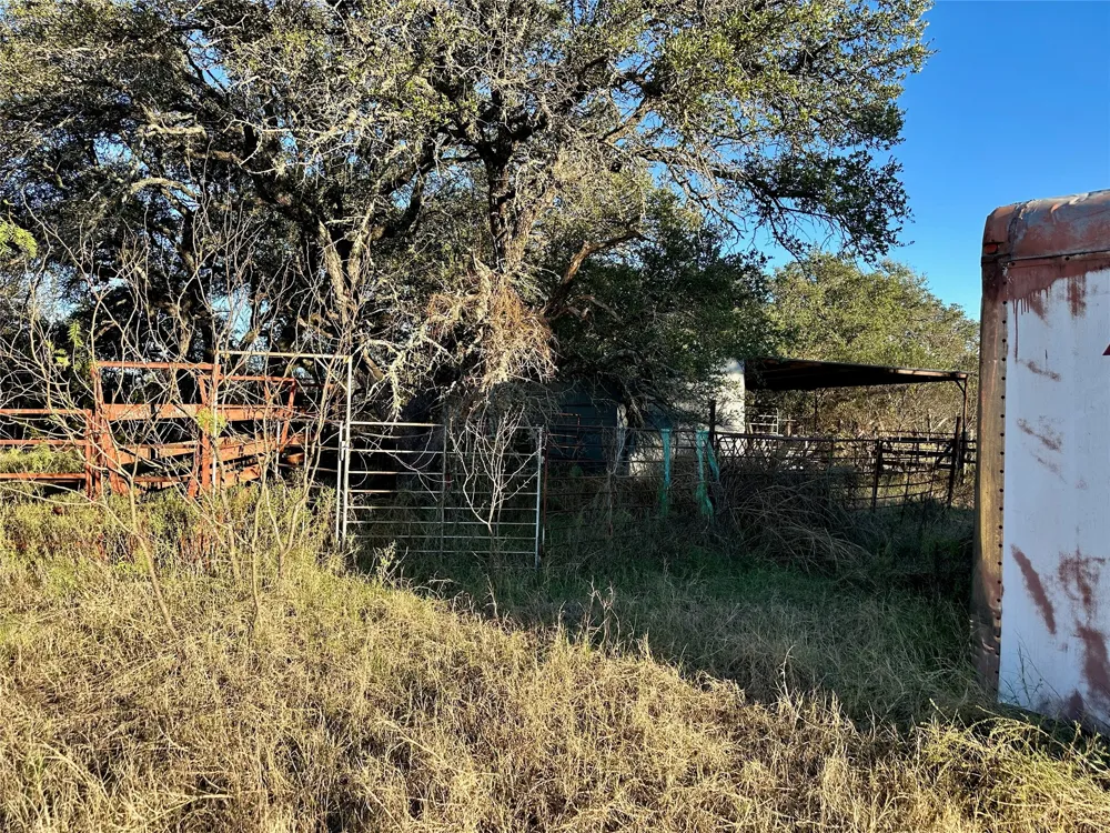 2300 Fm 590 S Zephyr, TX 76890