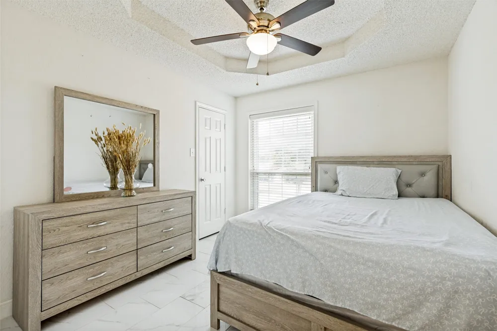 5957 Sundown Drive Watauga, TX 76148