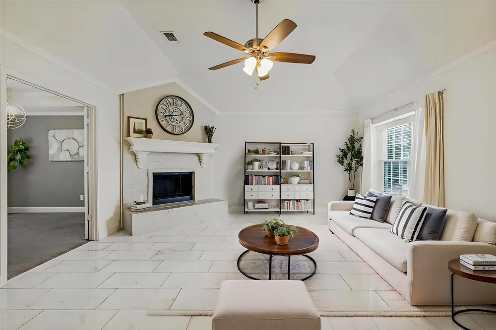 5957 Sundown Drive Watauga, TX 76148