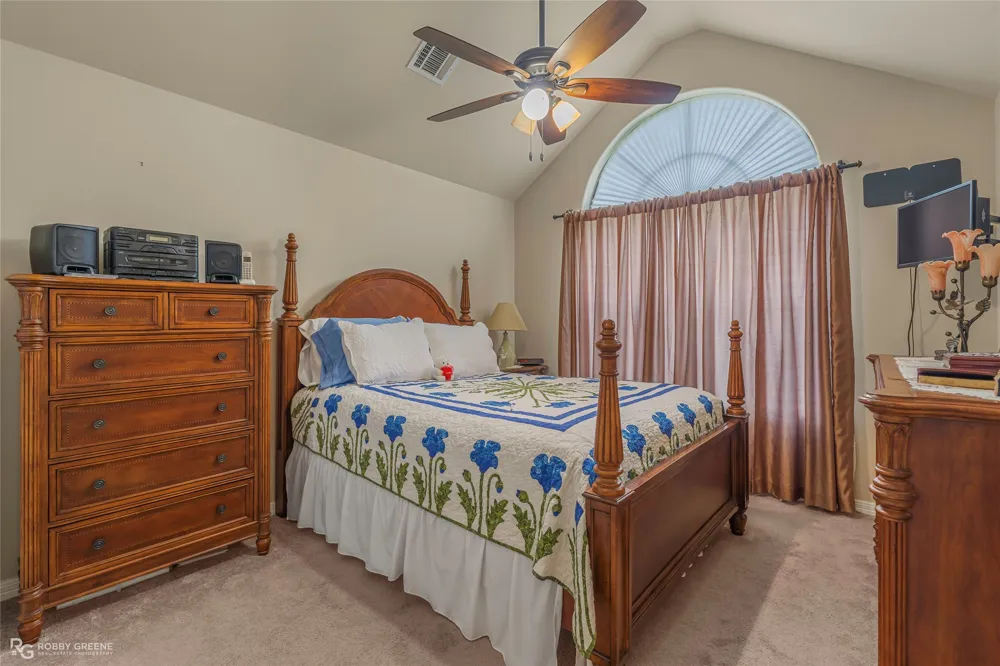 106 Lola Circle Benton, LA 71006
