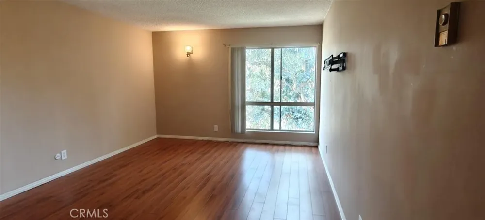 6225 Canterbury #306 Culver City, CA 90230