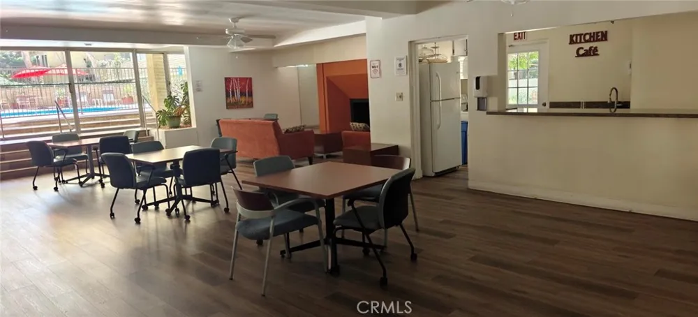 6225 Canterbury #306 Culver City, CA 90230