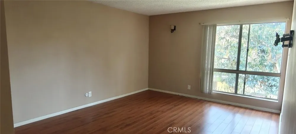 6225 Canterbury #306 Culver City, CA 90230