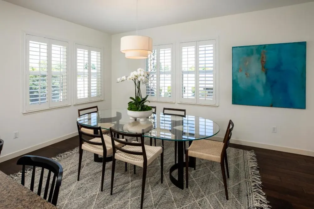 1901 Newbury Drive Mountain View, CA 94043